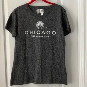 NEW Chicago The Windy City T-shirt Women’s Medium